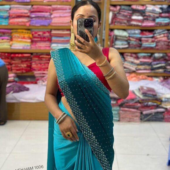 Indian Saree - Picture 8 of 10